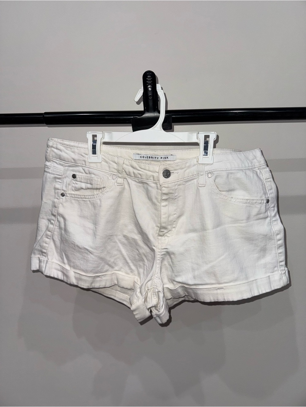 Celebrity Pink White Rolled-Hem Denim Shorts